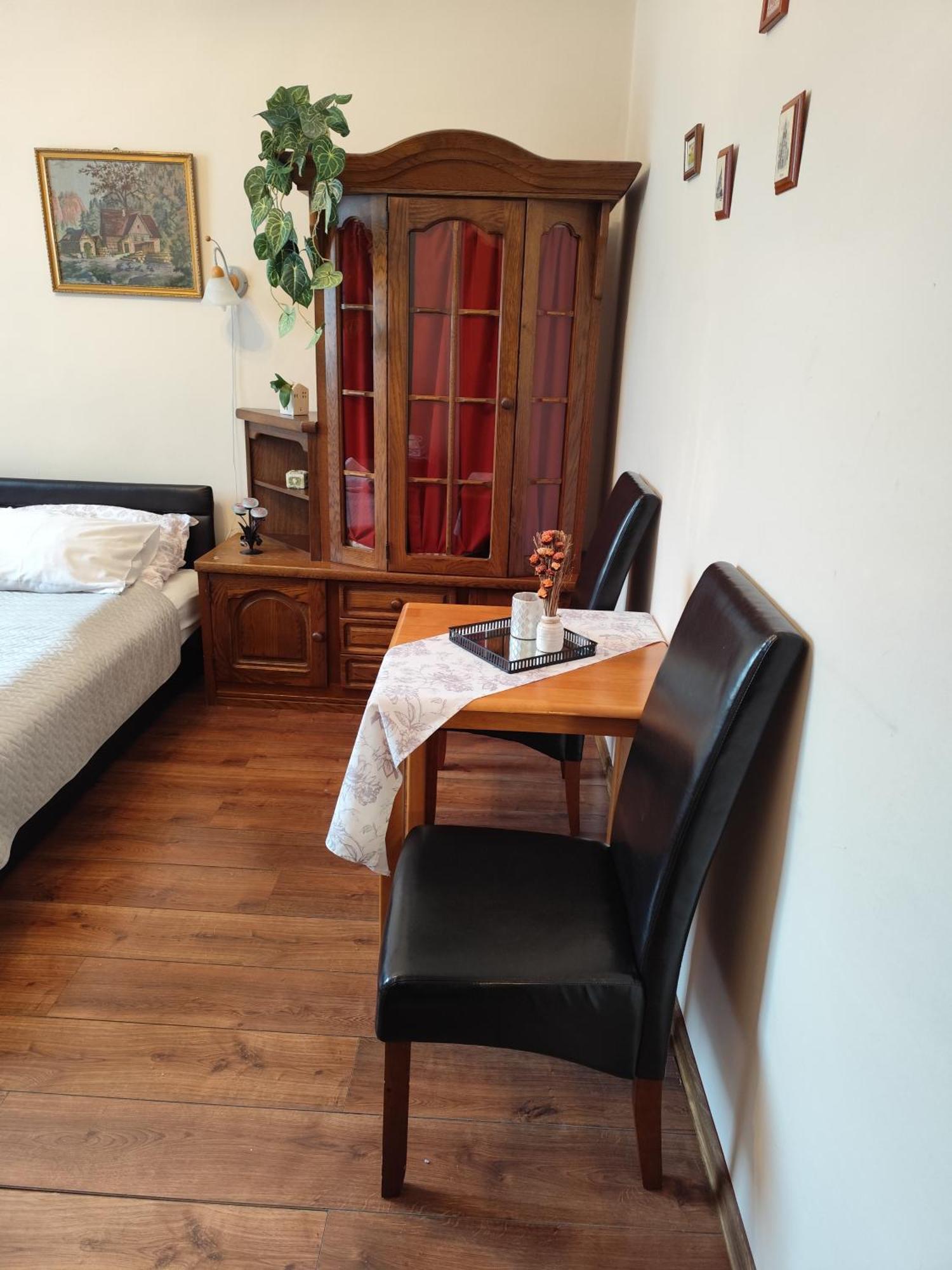 Bazilika Vendeghaz Hotel Егер Екстериор снимка